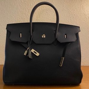 35cm TOGO leather Top-Handle Gold Hardware Bag